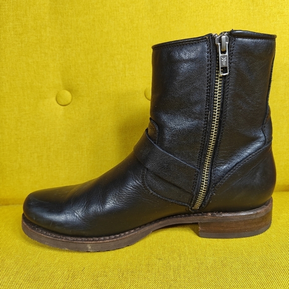 Frye Veronica Short Boot Buckle Black Leather Women's Shoe Size 9.5B - Picture 9 of 15